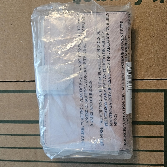 Kate Spade Medium Rose Smoke Wallet - Picture 2 of 7